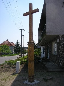 Kreuz mit Madona
