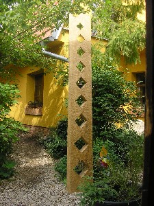 Zvonice - 2010, dub, výška: 220cm